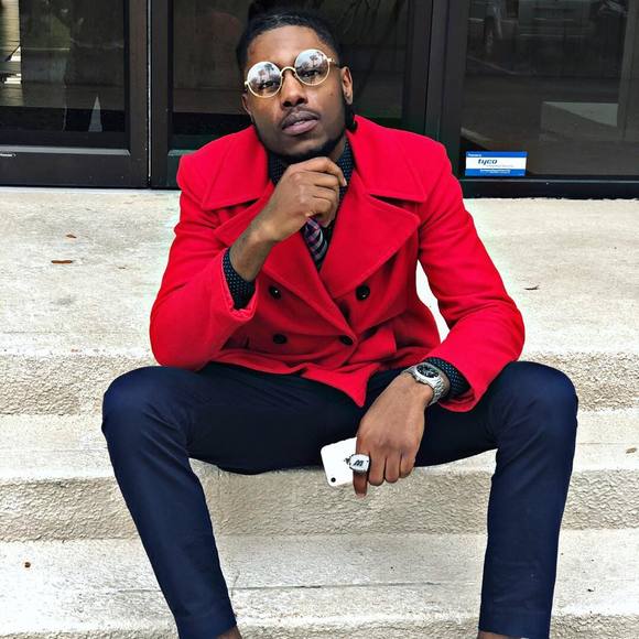 Meet your Posher, Kris - Picture 1 of 1